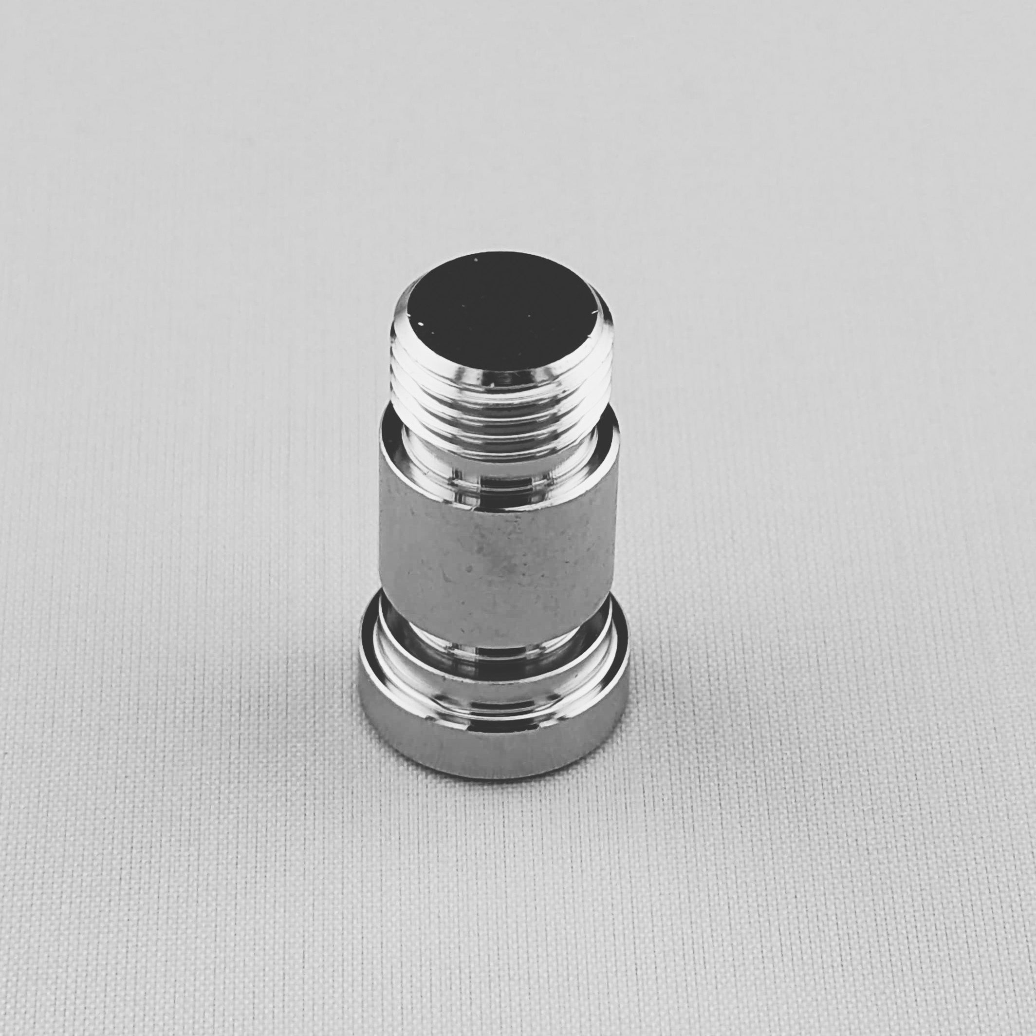 Bouchon  Ø11 - M10 Inox 316L, électropolis  pour bioréacteur - Fermentec Shop