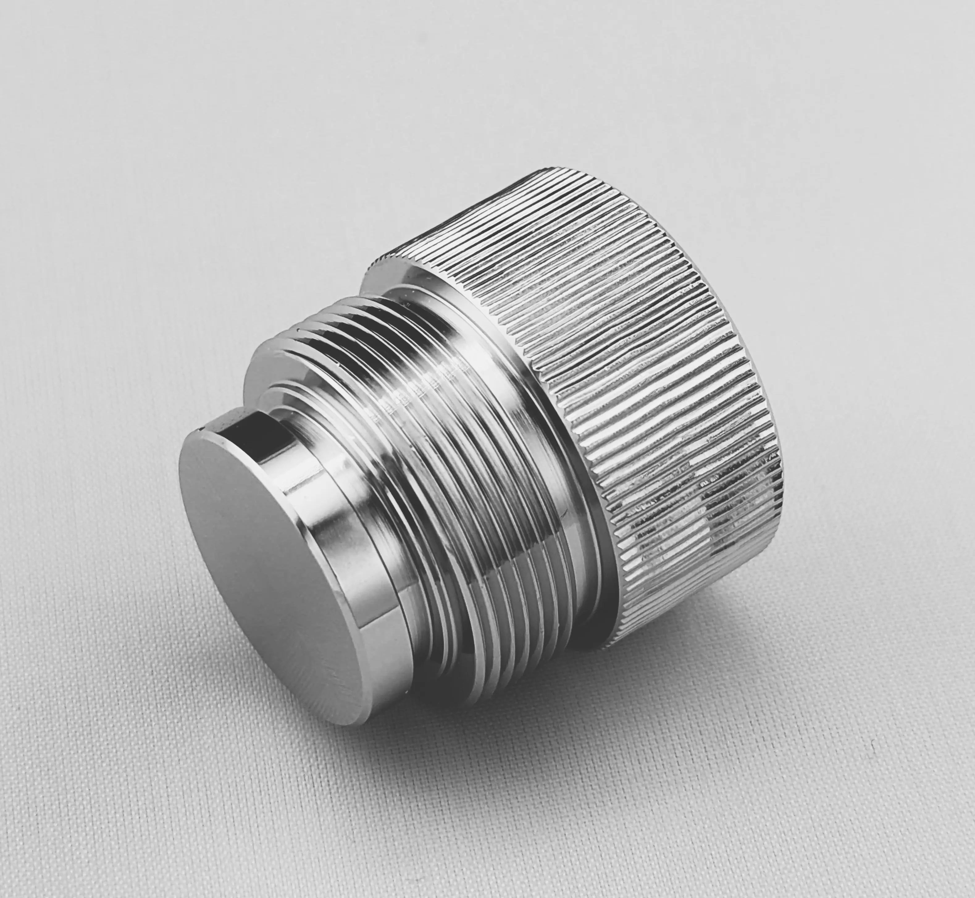 Bouchon Ø19 M24x1 Inox 316L pour bioréacteur - Fermentec Shop