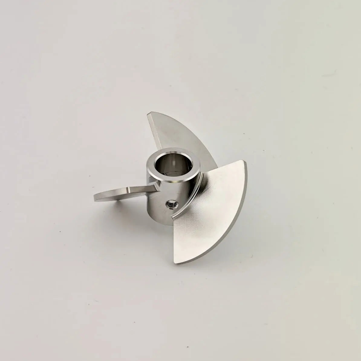 Pale Tri Blade Ø12 Ø54 Inox 316L électropolis  pour bioréacteur - Fermentec Shop